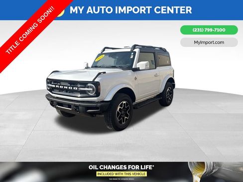 Used 2023 Ford Bronco Outer Banks image 3