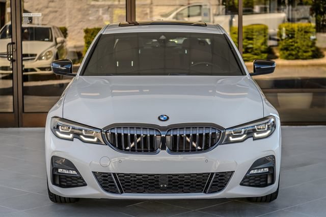 Used 2022 BMW 330i Sedan w/ M Sport Package RWD image 5