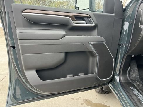 New 2026 Chevrolet Silverado 2500 LT image 23