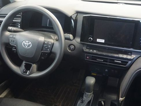 Used 2025 Toyota Camry LE FWD image 24