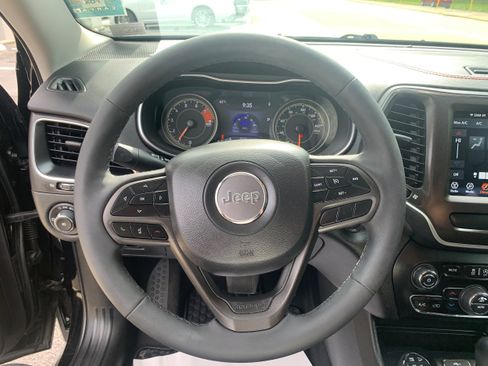 Certified 2022 Jeep Cherokee Trailhawk image 30