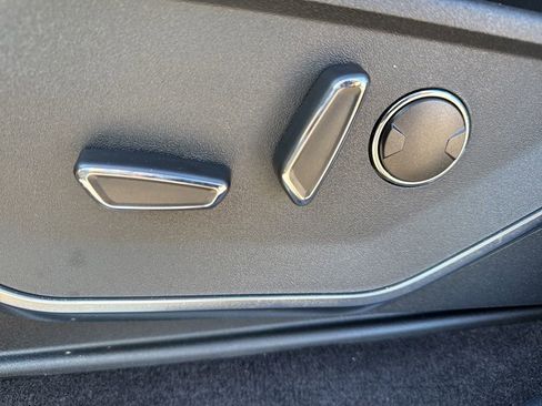 Used 2022 Ford F150 Raptor w/ Equipment Group 801A High image 24