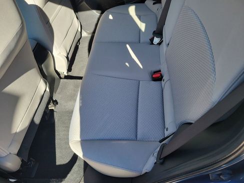 Used 2015 Subaru Forester 2.5i Premium w/ All-Weather Package image 13