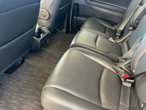 Used 2024 Honda Odyssey EX-L image 12