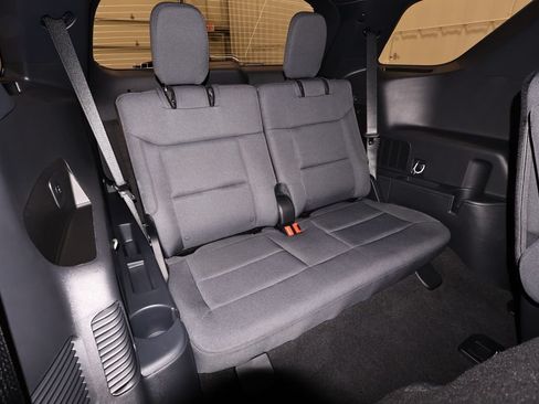 New 2027 Ford Explorer Active AWD/4WD image 16