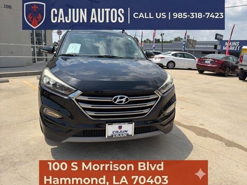 Used 2017 Hyundai Tucson Limited w/ Cargo Package FWD image 4
