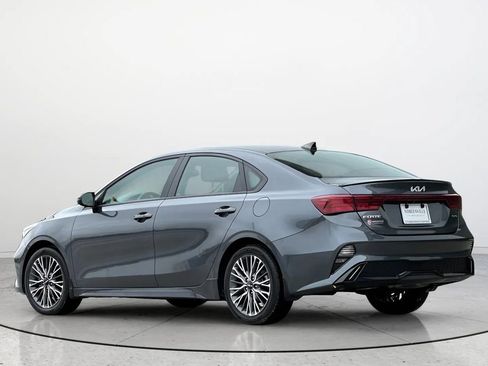 Used 2023 Kia Forte GT-Line FWD image 2