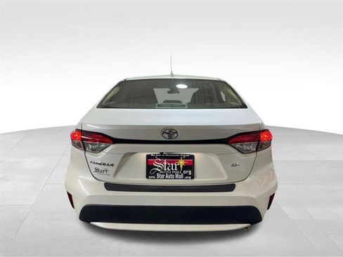 Used 2021 Toyota Corolla LE w/ Carpet Mat Package (TMS) FWD image 6