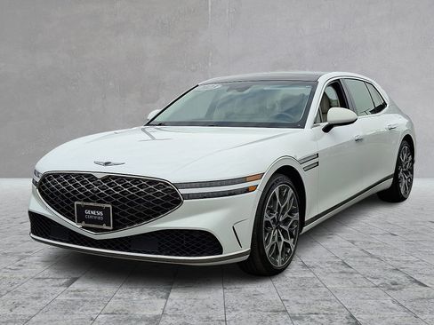 Certified 2023 Genesis G90 3.5T image 6