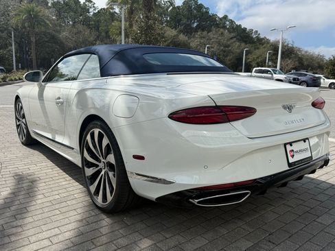 New 2026 Bentley Continental GTC image 9