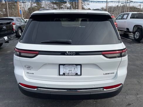 Used 2023 Jeep Grand Cherokee Limited image 6