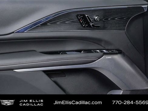 Certified 2024 Cadillac Lyriq Sport image 6