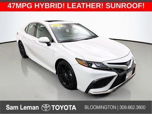 Used 2024 Toyota Camry XSE image 1