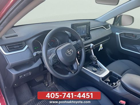 Used 2020 Toyota RAV4 LE w/ All Weather Liner Package AWD/4WD image 7