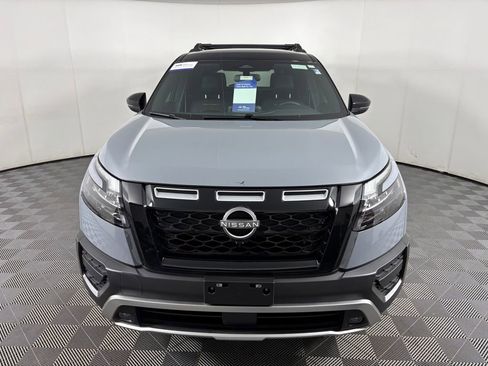 Used 2025 Nissan Pathfinder Rock Creek image 2