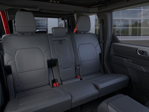 New 2025 Ford Bronco Badlands image 11