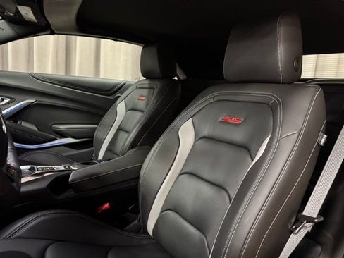 Used 2023 Chevrolet Camaro SS RWD image 40