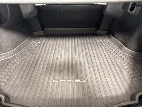 Used 2019 Toyota Camry LE FWD image 34