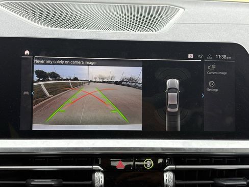 Used 2021 BMW 330e w/ M Sport Package image 10