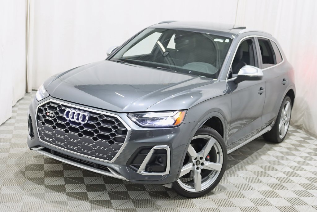 Used 2024 Audi SQ5 Premium w/ 21" Wheel Package AWD/4WD image 5