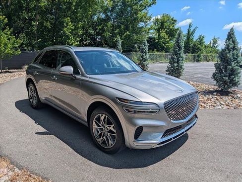 Used 2022 Genesis GV70 2.5T w/ Select Package AWD/4WD image 7