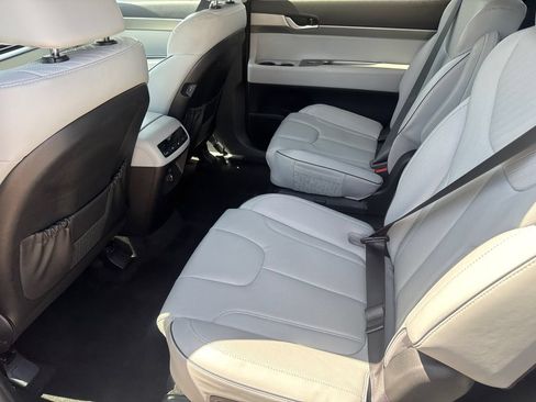 Used 2025 Hyundai Palisade SEL FWD image 14