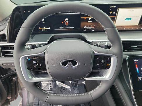 Certified 2026 INFINITI QX80 Luxe w/ Cargo Package AWD/4WD image 23