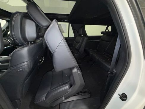 New 2027 Ford Expedition Max Platinum w/ Stealth Performance Package AWD/4WD image 35