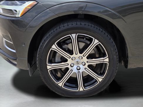 Used 2019 Volvo XC60 T6 Inscription w/ Protection Package Premier AWD/4WD image 36