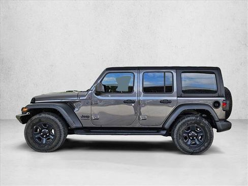 Used 2022 Jeep Wrangler Unlimited Sport AWD/4WD image 8