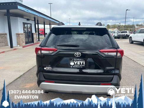 Used 2020 Toyota RAV4 Adventure AWD/4WD image 4