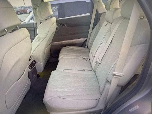 Used 2022 Genesis GV80 2.5T w/ Prestige Package 04 AWD/4WD image 7