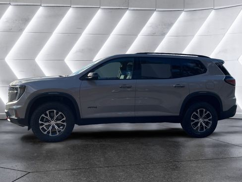 New 2026 GMC Acadia AT4 image 3