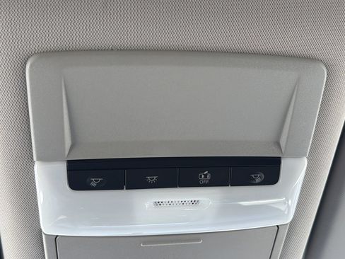 Used 2026 Nissan Rogue S FWD image 11