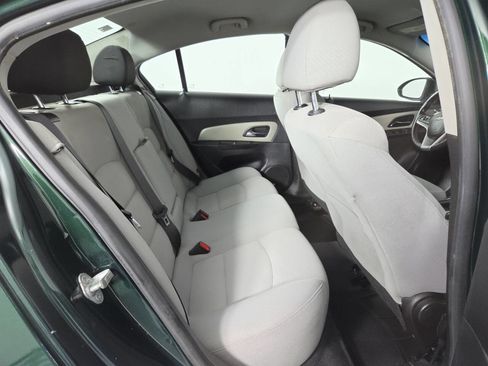 Used 2014 Chevrolet Cruze LT FWD image 22