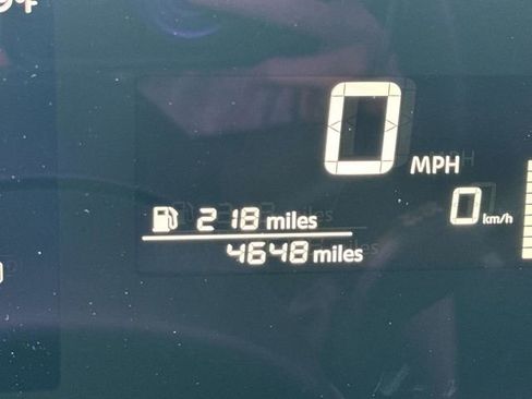 Used 2025 Nissan Kicks SV w/ Charging Package image 32