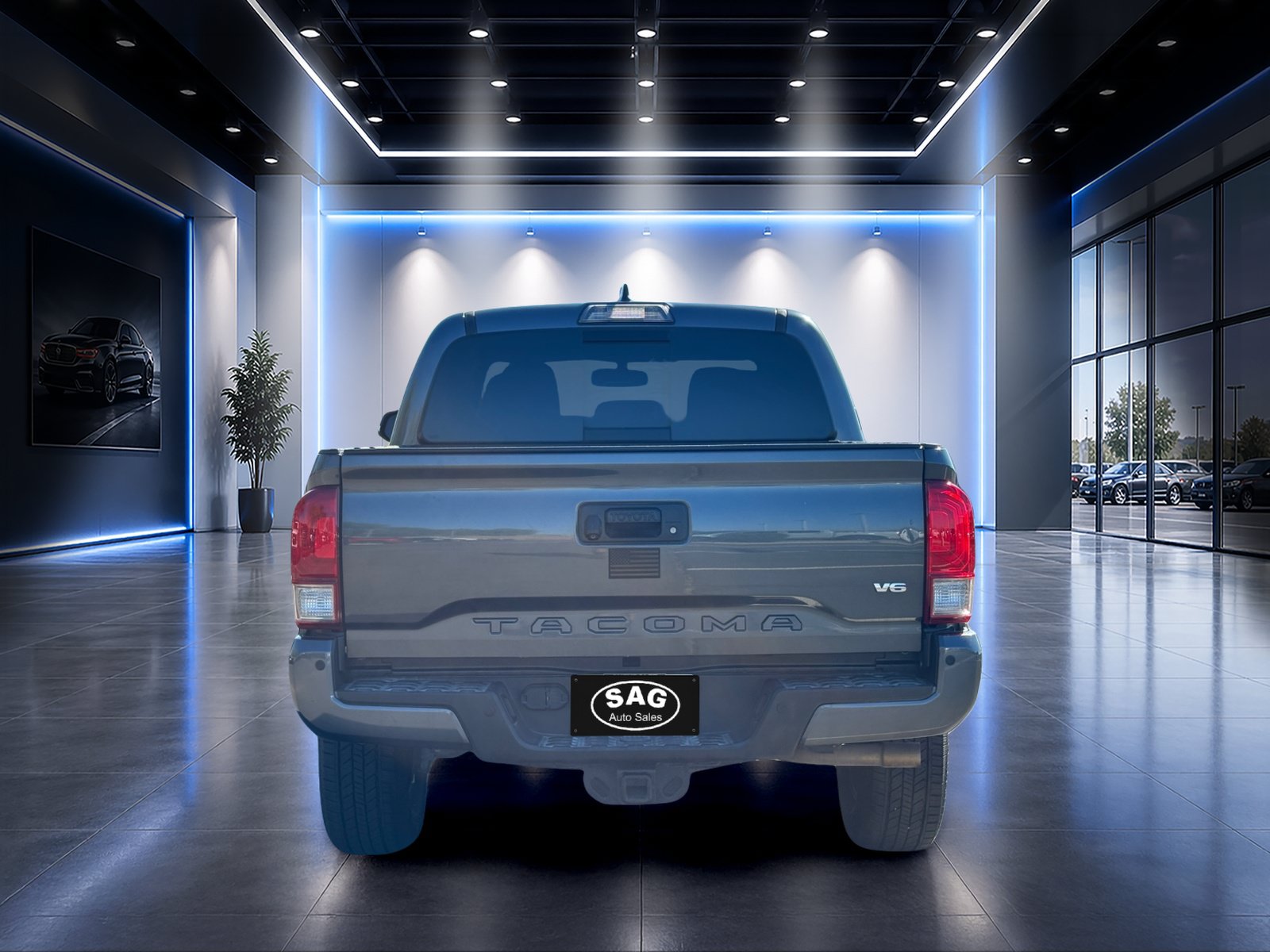 Used 2017 Toyota Tacoma TRD Sport RWD image 5