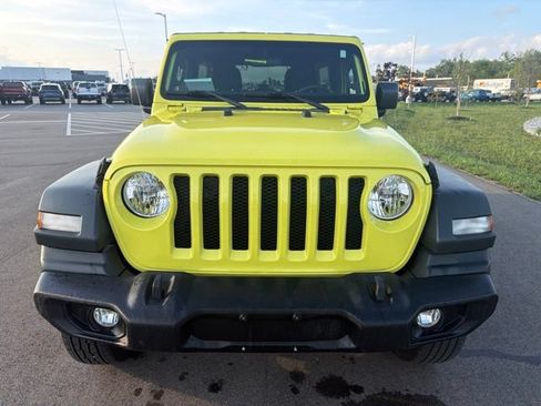 Used 2023 Jeep Wrangler Unlimited Sport AWD/4WD image 3