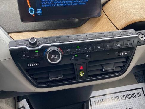 Used 2014 BMW i3 image 11