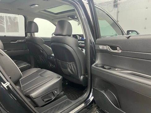 Used 2023 Hyundai Palisade Limited image 30