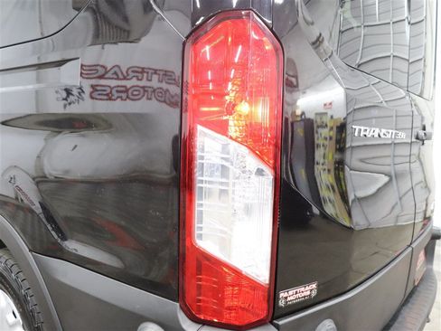 Used 2024 Ford Transit 350 XLT RWD image 11