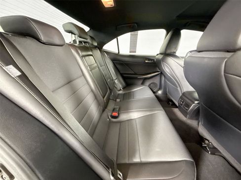 Used 2020 Lexus IS 300 F Sport w/ F Sport Package image 39