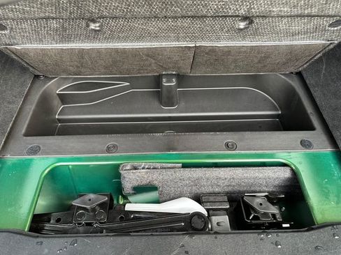 Used 2025 Ford Bronco Badlands image 28