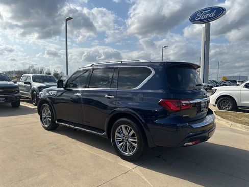 Used 2024 INFINITI QX80 Luxe RWD image 3