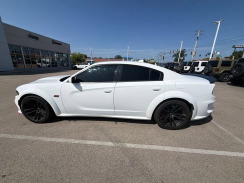Used 2021 Dodge Charger Scat Pack RWD image 12