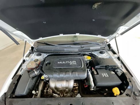 Used 2016 Chrysler 200 Limited w/ Convenience Group image 25