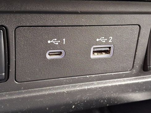 Certified 2022 Nissan Frontier SV image 25