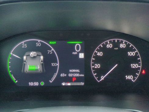 Used 2025 Honda CR-V Sport image 19