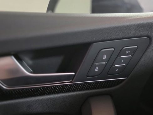 Used 2023 Audi SQ5 Premium Plus w/ Premium Plus Package image 25