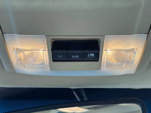 Used 2012 Ford F150 King Ranch w/ Off Road Pkg image 32